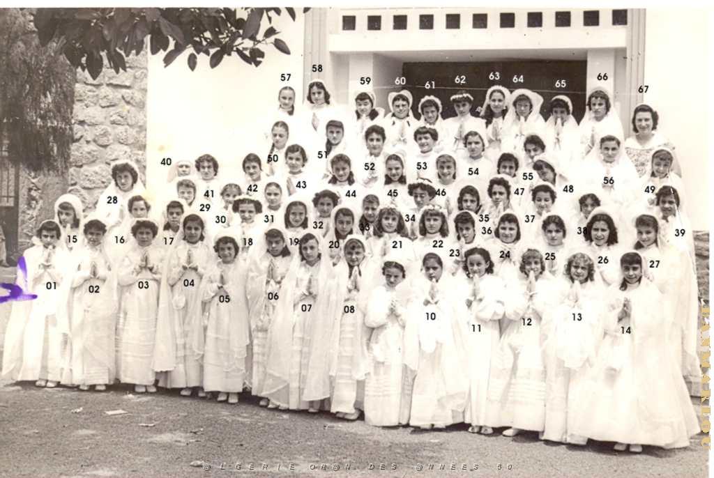 COMMUNIONS ORAN 1955 A SAINT EUGENE RUE BERTHELOT.JPG